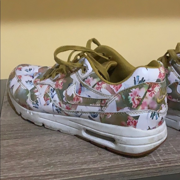 Nike WMNS Air Max 1 Ultra - Milan - Picture 7 of 8